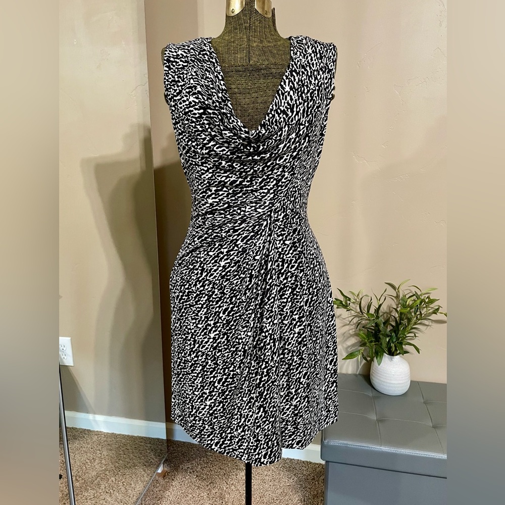 Diane Von Furstenberg Black White Silk Jersey Draped Cowl Neck Mini Dress Office